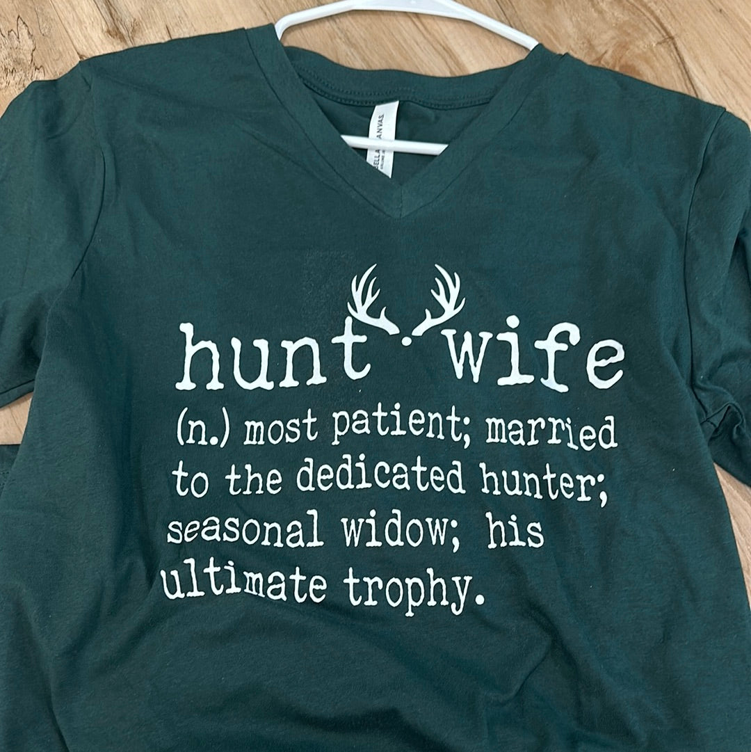 Hunt Wife V-Neck AM